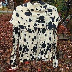 Vintage Valentine boutique animal print blouuse